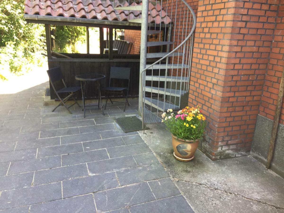 Ferienwohnung Selvbetjent Lejlighed I Centrum Ved Aen Ribe Exterior foto