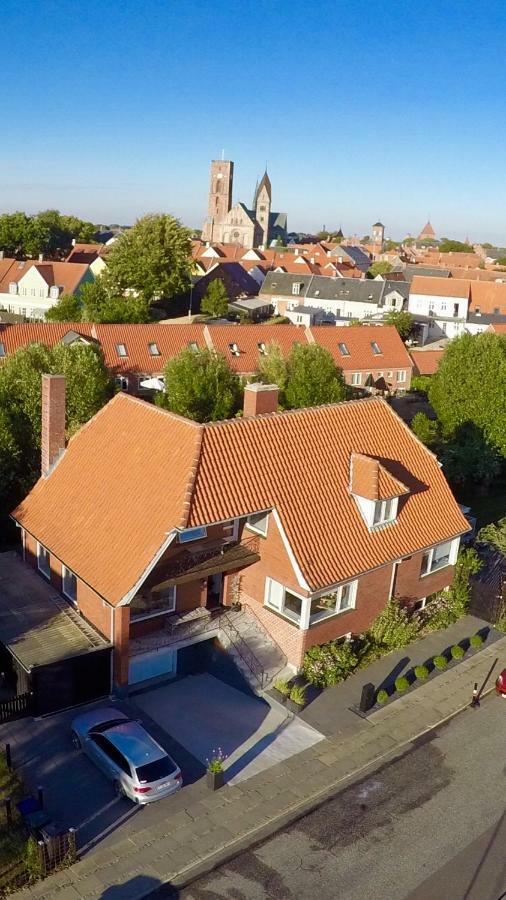 Ferienwohnung Selvbetjent Lejlighed I Centrum Ved Aen Ribe Exterior foto