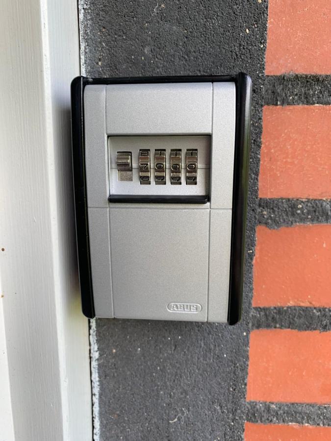 Ferienwohnung Selvbetjent Lejlighed I Centrum Ved Aen Ribe Exterior foto